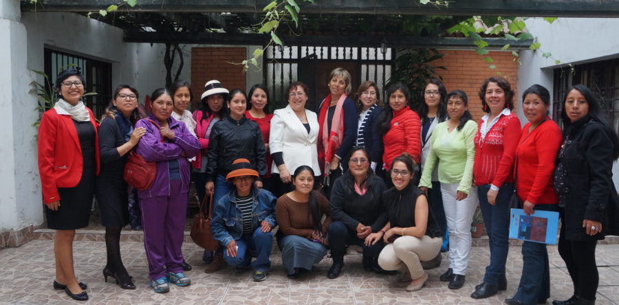 Conforman colectivo Agenda Mujer en contextos de minería