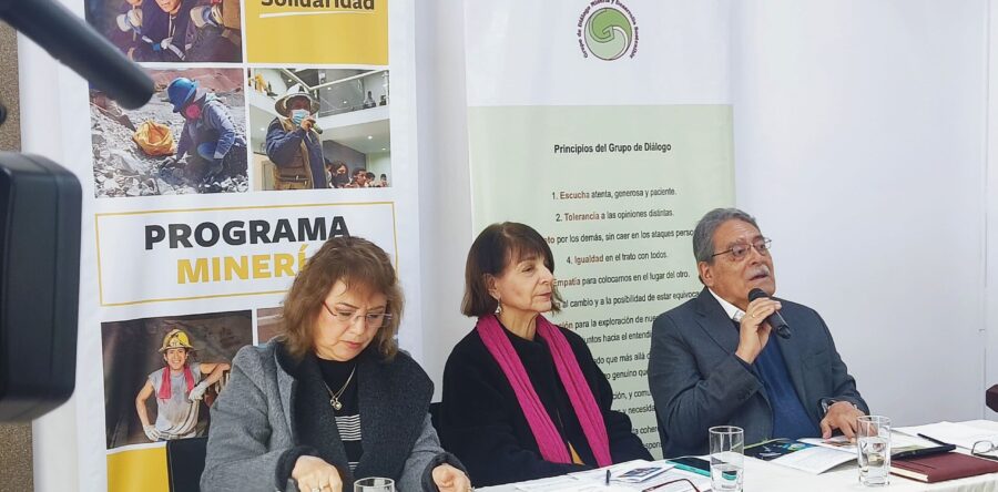 INICIATIVA PARA EL DESARROLLO DE UNA POLÍTICA PUBLICA PARA LA MAPE